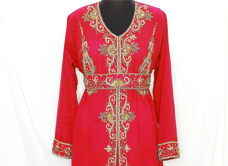 Red luxurious Moroccan Kaftan With Sun-proof hijab.