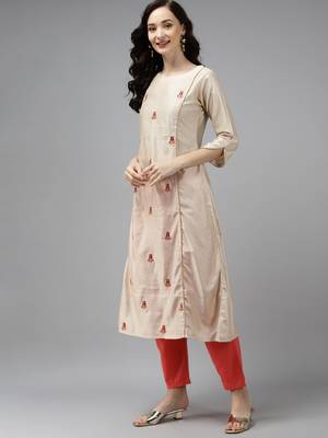 Indo Era Off White Floral Embroidered Straight Kurta Trouser With Dupatta Set 3