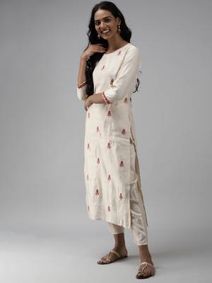Indo Era Off White Floral Embroidered A-line Kurta Trouser With Dupatta Set 3