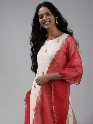 Indo Era Off White Floral Embroidered A-line Kurta Trouser With Dupatta Set 5