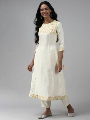 Indo Era Off White Floral Printed A-line Kurta Palazzo With Dupatta Set 3