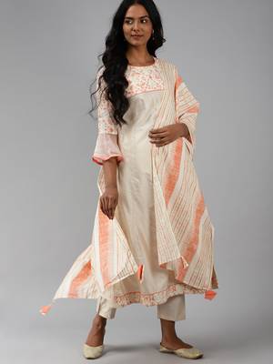 Indo Era Off White Floral Printed A-line Kurta Palazzo With Dupatta Set 1