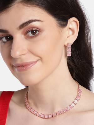 Platinum pearl jewellery 1