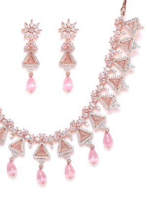Platinum pearl jewellery 3