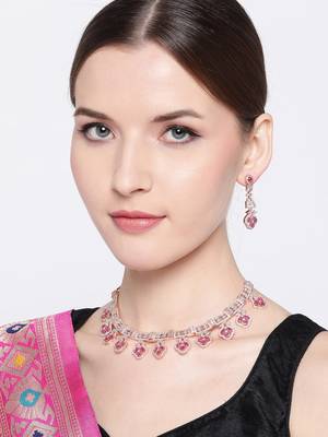 Platinum pearl jewellery 1