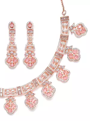 Platinum pearl jewellery 2