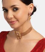 Pink pearl jewellery