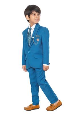 DKGF Boys 4-Piece Suit 3