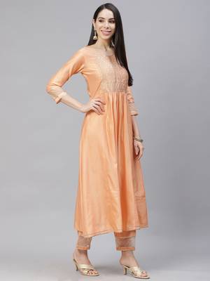 Indo Era Peach Embroiderd Kurta With Trouser And Duppatta set 3