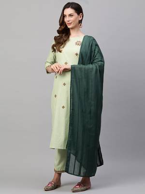 Indo Era Green Embroidred Straight Kurta Trouser With Dupatta Set 3