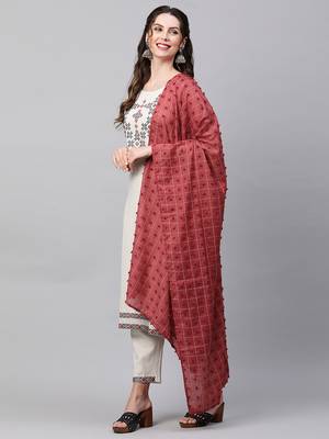 Indo Era Off White Embroidred Straight Kurta Trouser With Dupatta Set 3