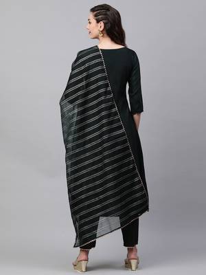 Indo Era Green Embroidred A - Line Kurta Trouser With Dupatta Set 2