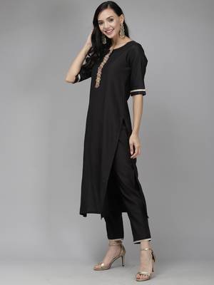 Indo Era Black Embroidered Straight Kurta Trouser With Dupatta Set 3