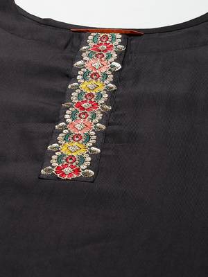 Indo Era Black Embroidered Straight Kurta Trouser With Dupatta Set 5