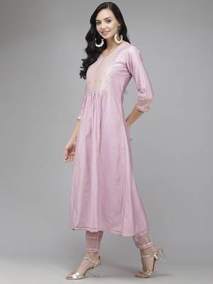 Indo Era Purple Solid A-Line Kurta Trouser With Dupatta Set 3