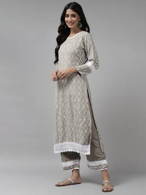 Indo Era Grey Foil Floral Printed Straight Kurta with Palazzo Set 3