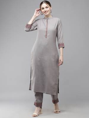 Indo Era Embroidered Straight Kurta With Trouser Set 1