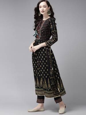 Indo Era Printed Black A-line Kurta Trouser With Dupatta Set 3