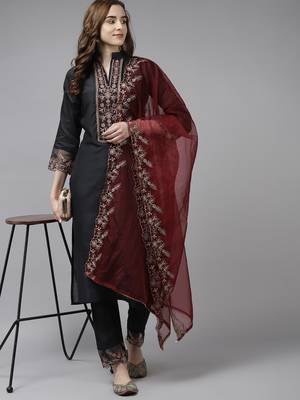Indo Era Grey Embroidered Straight Kurta Trouser With Dupatta Set 4