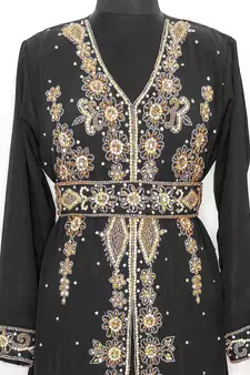 Black Moroccan Kaftan With Sun-proof hijab