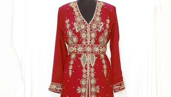 Maroon Moroccan Kaftan With Sun-proof hijab 2