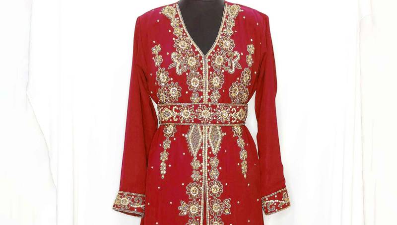 Maroon luxurious Moroccan Kaftan With Sun-proof hijab.