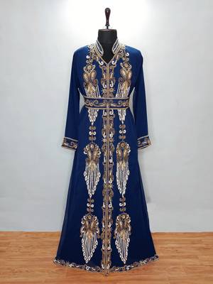Navy blue Moroccan Kaftan With Sun-proof hijab 1