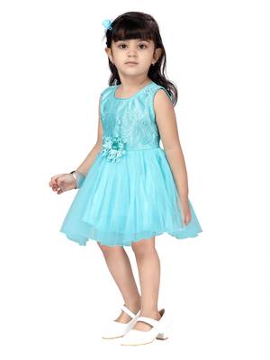 Green embroidered nylon kids-frocks 3