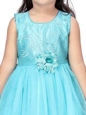 Green embroidered nylon kids-frocks 5