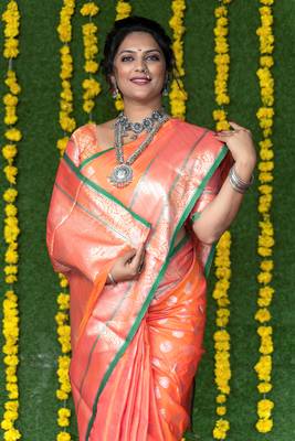 Peach woven banarasi silk saree with blouse 3
