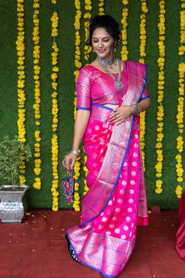 Rani pink woven banarasi silk saree with blouse 1
