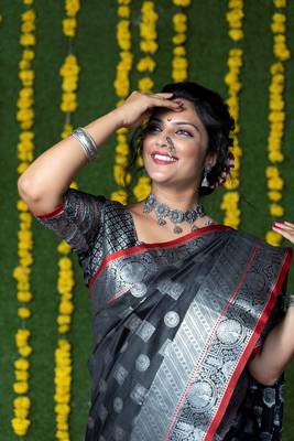 Black woven banarasi silk saree with blouse 4
