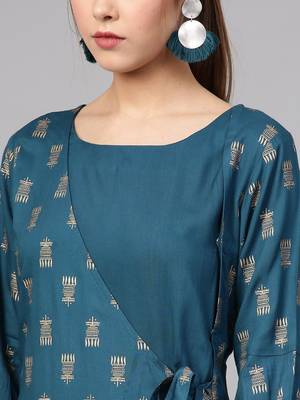 Varanga Women Teal & Beige Printed A-Line Kurta 2