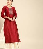 Varanga Women Maroon Embellished Straight Kurta
