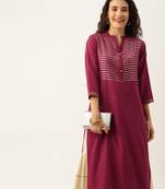 Varanga Women Magenta & Gold-Toned Yoke Design Straight Kurta