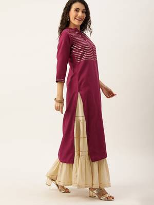 Varanga Women Magenta & Gold-Toned Yoke Design Straight Kurta 3