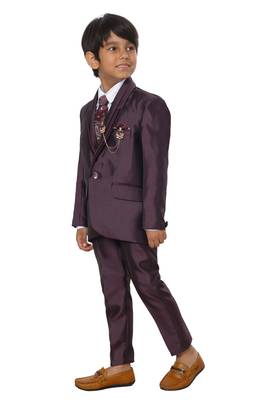DKGF Boys 4-Piece Suit 3