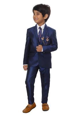 DKGF Boys 4-Piece Suit 1