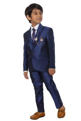 DKGF Boys 4-Piece Suit 3