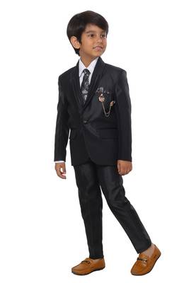 DKGF Boys 4-Piece Suit 3