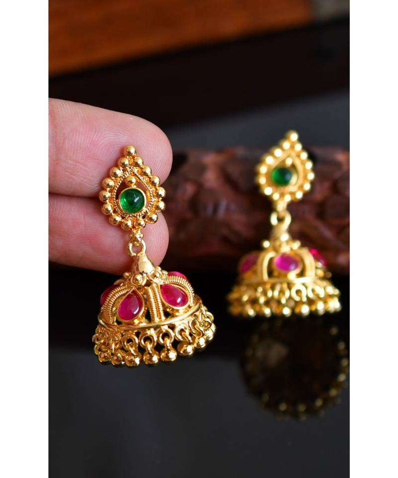 Splendid Gold Tone Multilayer Kemp green Necklace Set dj03517