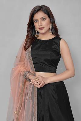 Black plain art silk semi stitched lehenga 4