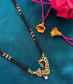 Gold mangalsutra