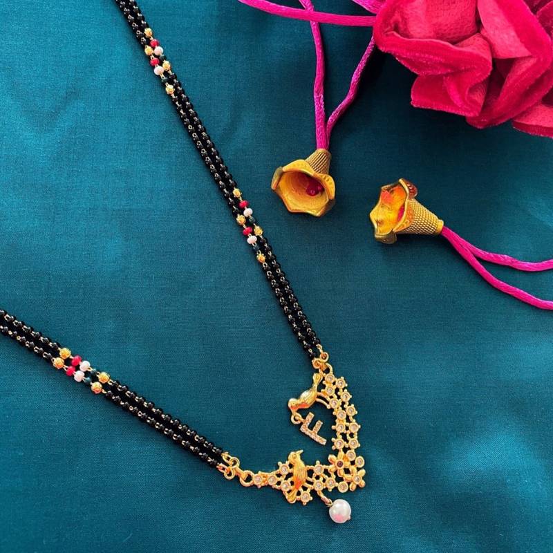 Gold mangalsutra