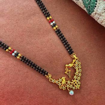 Gold mangalsutra 1