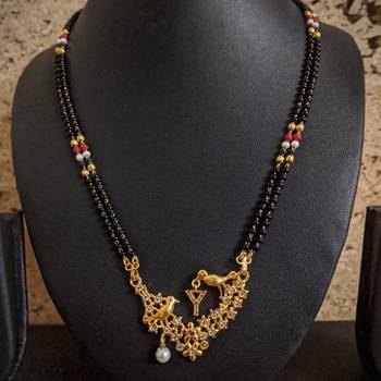 Gold mangalsutra 2