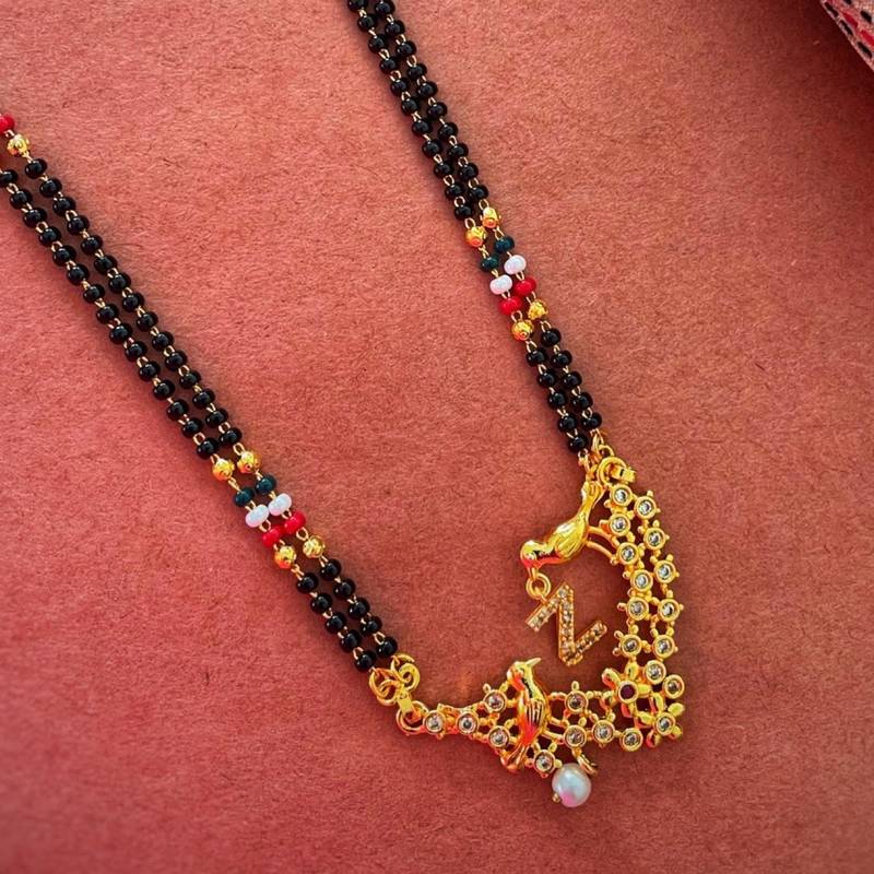 Gold mangalsutra