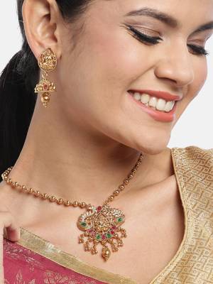 Gold cubic zirconia pendants 1