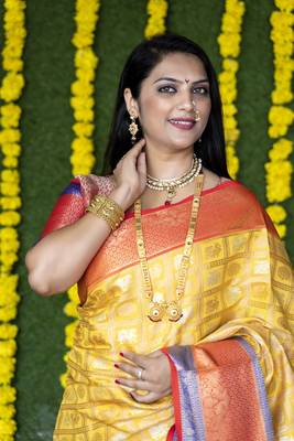 Yellow woven Faux kanchipuram silk saree with blouse 4
