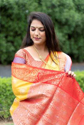 Yellow hand woven kanchipuram silk saree with blouse 4